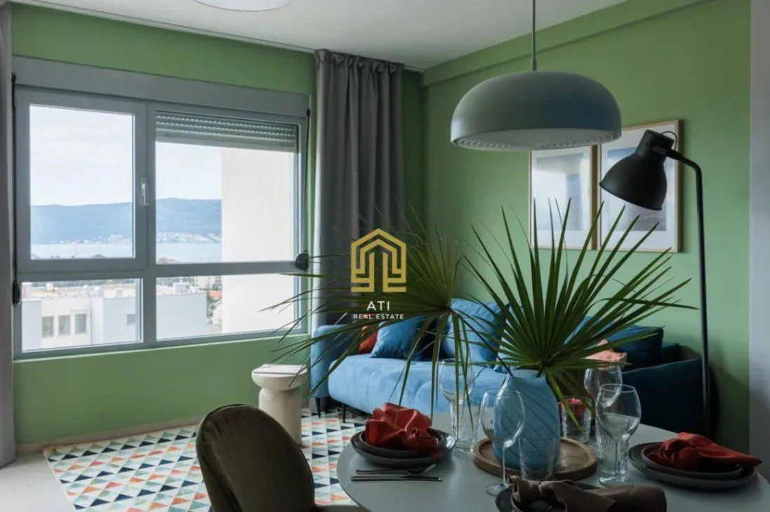 Prodaja, jednosoban stan, 45m², Tivat, Crna Gora