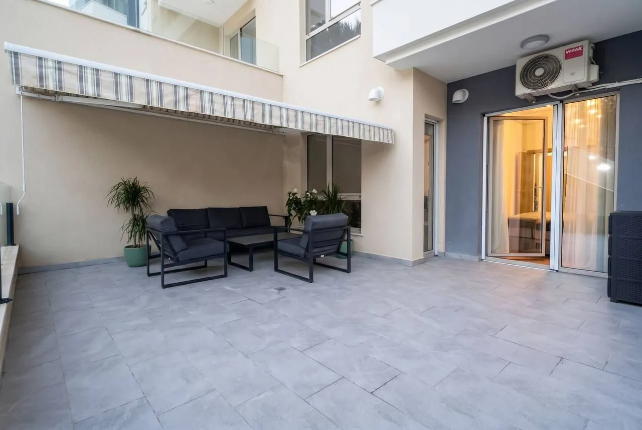 Sale, one bedroom apartment, 49m², Bečići, Budva