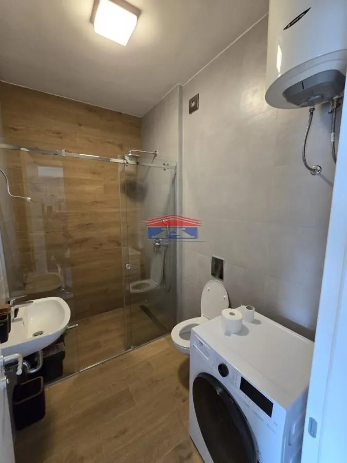 Izdavanje, jednosoban stan, 35m², Petrovaradin, Novi Sad