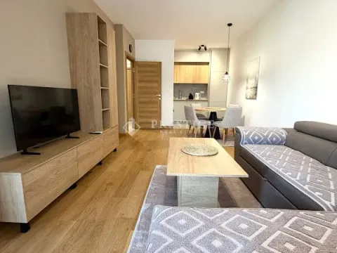 Izdavanje, jednosoban stan, 47m², City Kvart, Podgorica - image 1