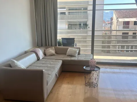 Sale, two bedroom apartment, 85m², Budva, Crna Gora - image 2