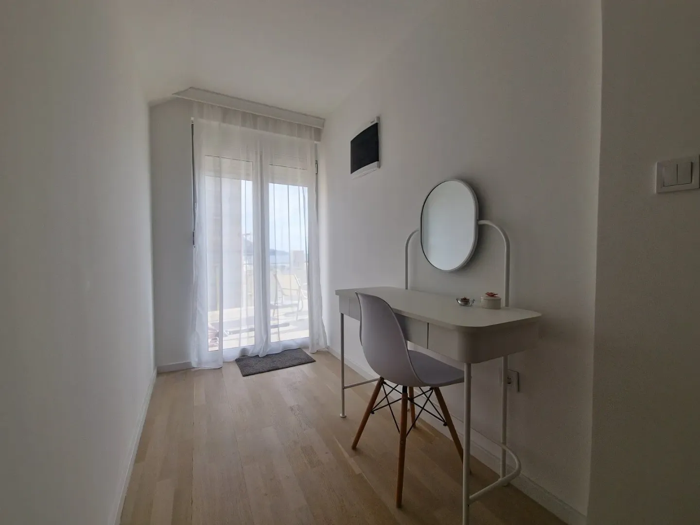 Rent, two bedroom apartment, 70m², Seoce, Budva