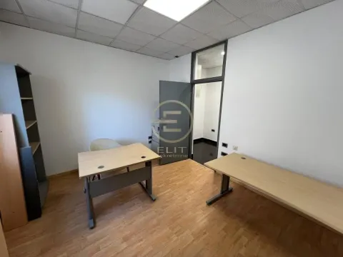 Rent, office space, 280m², Centar, Novi Sad - image 19