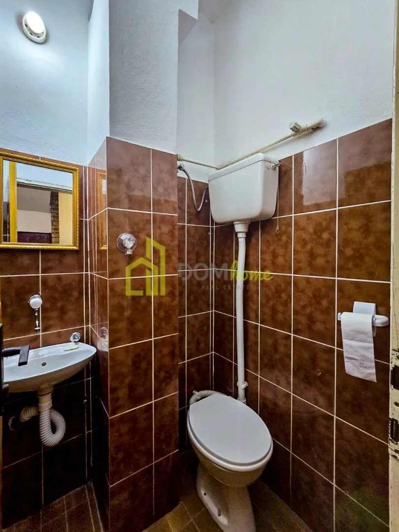 Rent, office space, 130m², Stara Varoš, Podgorica