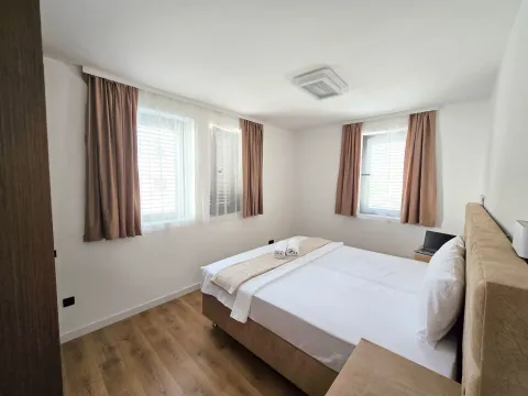 Prodaja, ugostiteljski objekat, 440m², Budva, Crna Gora - image 8