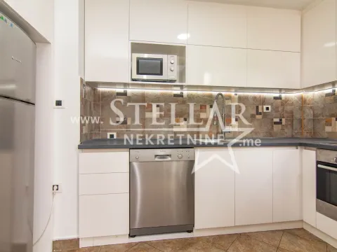 Rent, house, 250m², Mareza, Podgorica - image 5