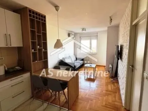 Izdavanje, dvosoban stan, 45m², Voždovac Sve Podlokacije, Beograd - image 2