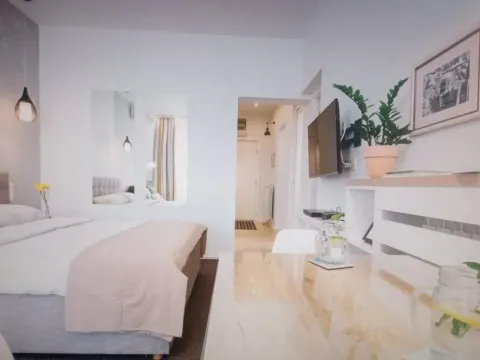 Rent, one bedroom apartment, 31m², Stari Grad, Beograd