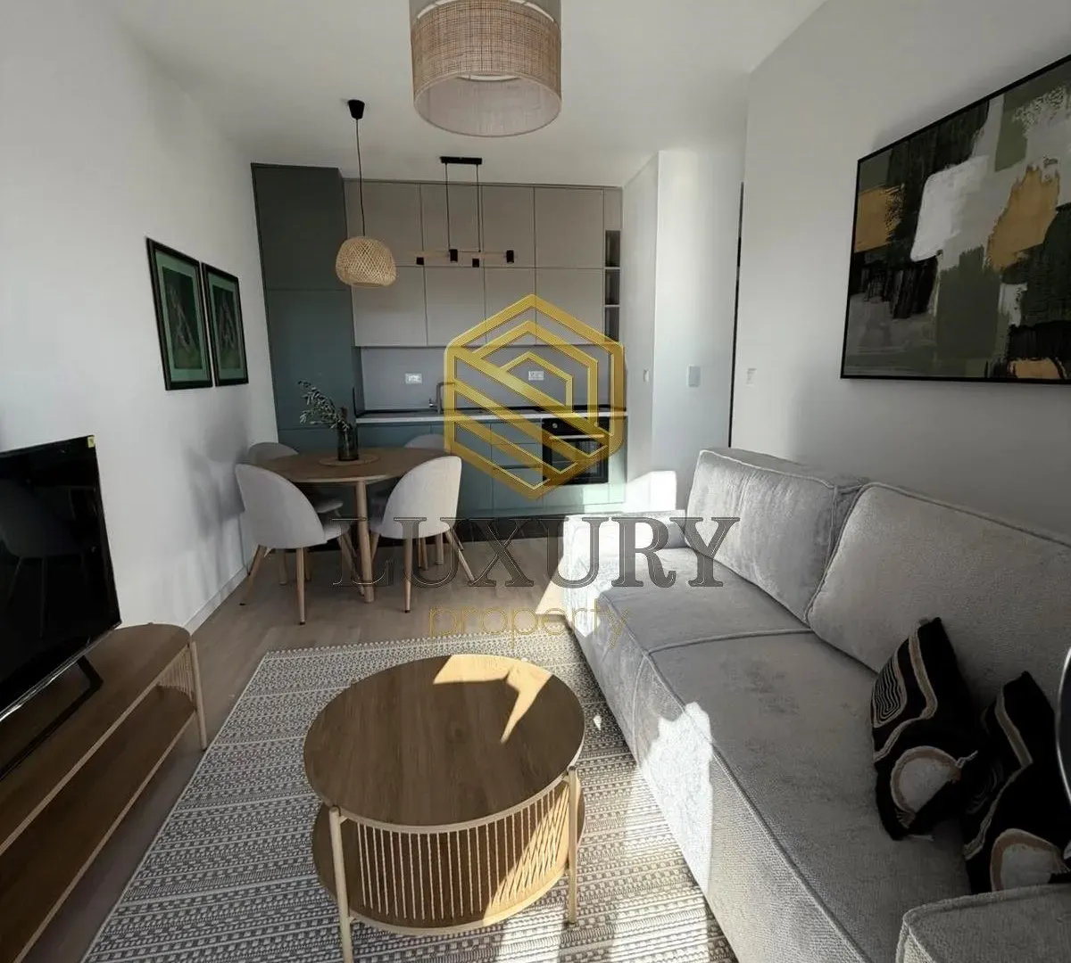 Izdavanje, jednosoban stan, 37m², Tološi, Podgorica