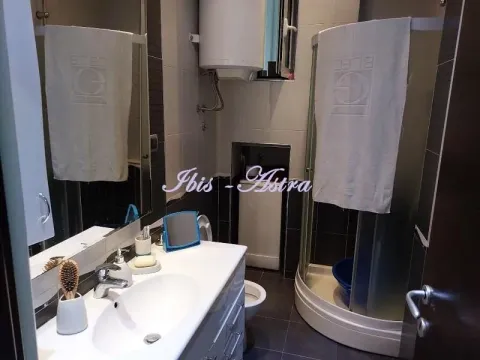 Rent, three bedroom apartment, 75m², Vračar Sve Podlokacije, Beograd - image 14