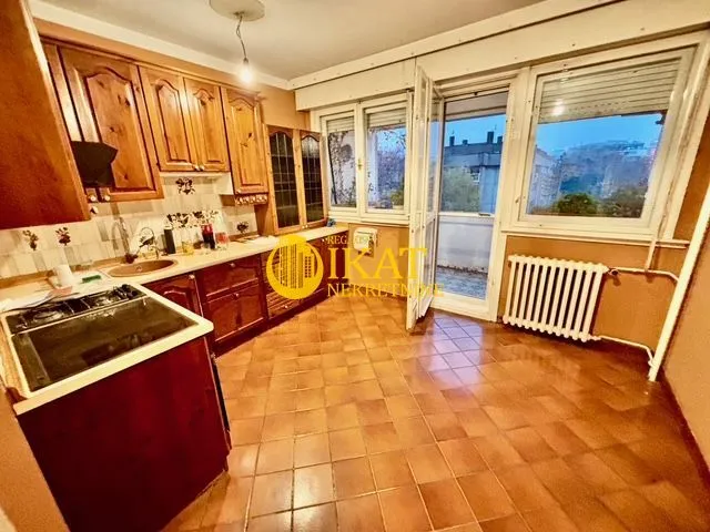 Rent, three bedroom apartment, 88m², Novi Beograd Blok 22, Novi Beograd Sve Podlokacije
