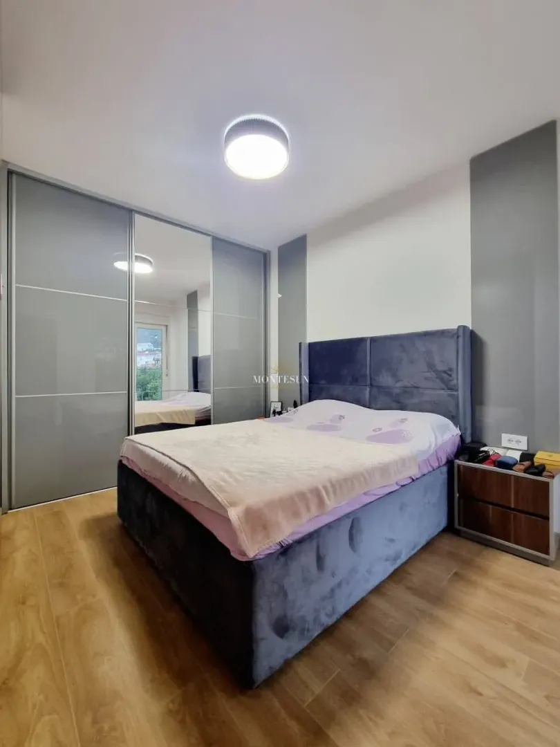 Rent, two bedroom apartment, 69m², Centar, Budva