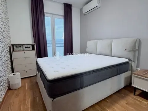 Prodaja, dvosoban stan, 63m², City Kvart, Podgorica - image 9