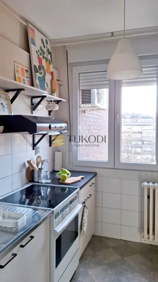 Izdavanje, jednosoban stan, 40m², Stari Grad, Beograd