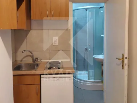 Rent, studio apartment, 30m², Centar, Podgorica - image 3