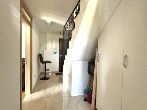 Prodaja, četvorosoban stan, 136m², Zabjelo, Podgorica - image 4