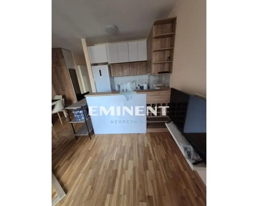 Rent, two bedroom apartment, 42m², Bogoslovija, Palilula Sve Podlokacije