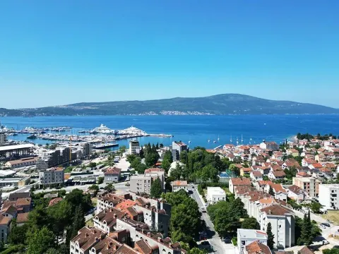 Rent, one bedroom apartment, 64m², Seljanovo, Tivat - image 14