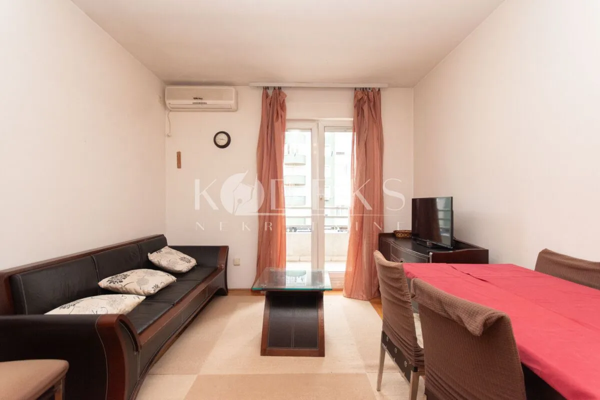 Rent, one bedroom apartment, 36m², Stari Aerodrom, Podgorica