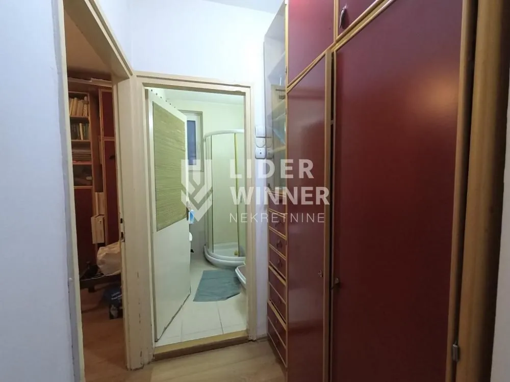 Prodaja, jednosoban stan, 47m², Voždovac Sve Podlokacije, Beograd
