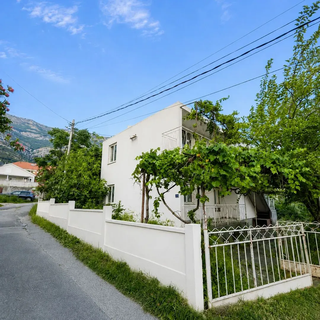 Sale, house, 140m², Sutomore, Bar
