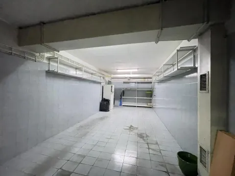 Izdavanje, trosoban stan, 110m², Savski Venac, Beograd - image 19