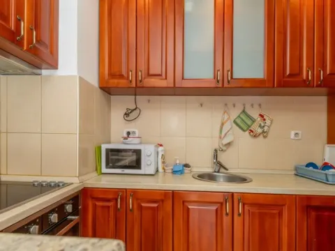 Izdavanje, dvosoban stan, 68m², Podgorica, Crna Gora - image 9