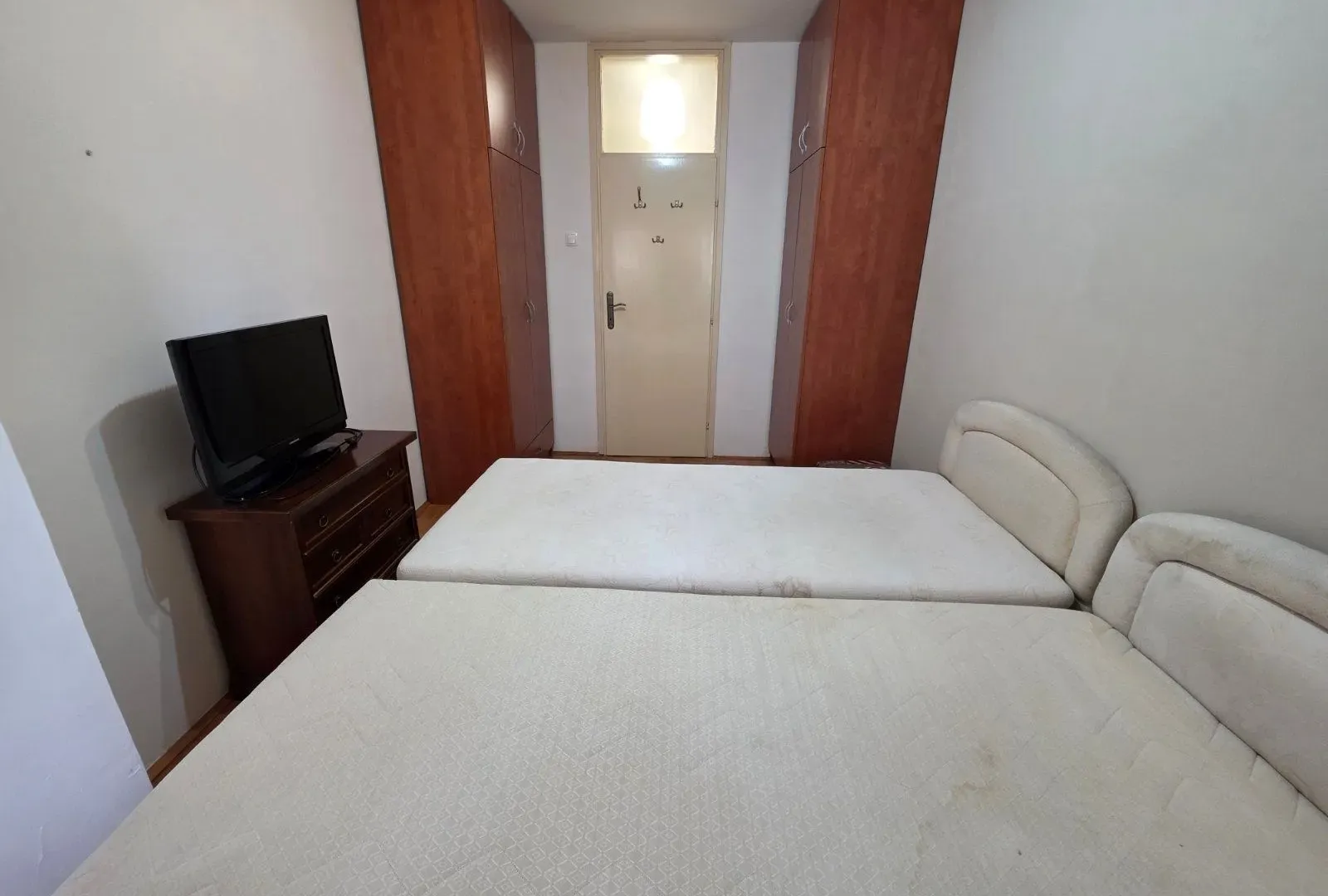 Rent, one bedroom apartment, 73m², Blok 6, Podgorica