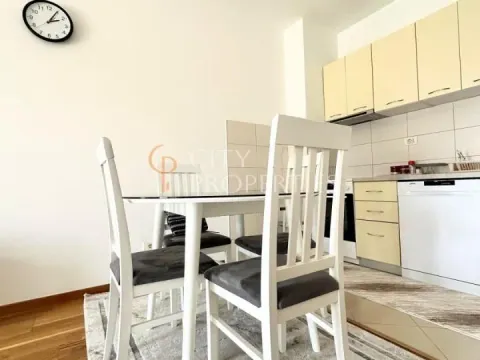 Rent, apartment, 52m², City Kvart, Podgorica - image 2