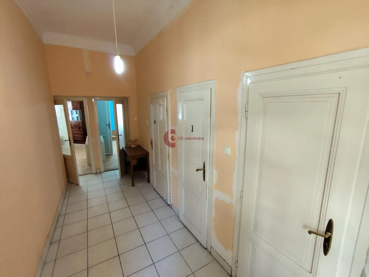 Prodaja, kuća, 488m², Centar, Subotica