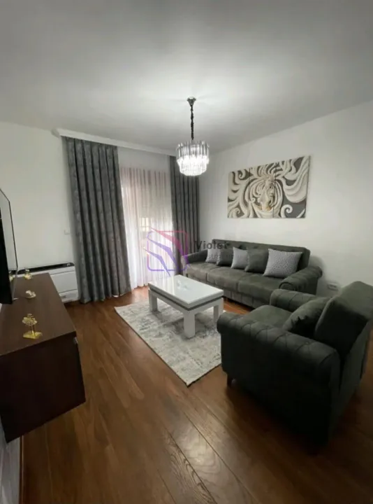 Izdavanje, dvosoban stan, 69m², Master Kvart, Podgorica