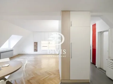 Prodaja, trosoban stan, 83m², Stari Grad, Beograd - image 18