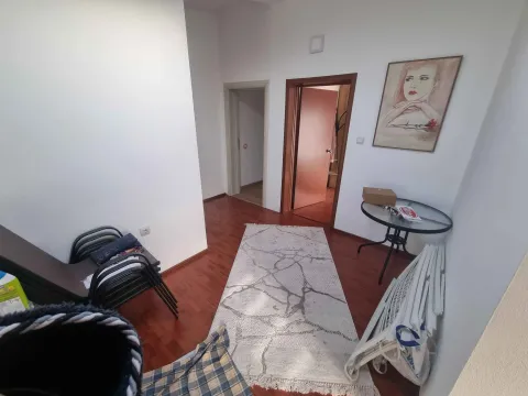 Prodaja, kuća, 190m², Zaljevo, Bar - image 9