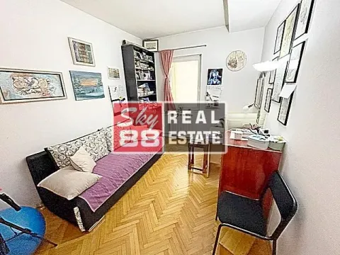 Sale, house, 415m², Višnjička Banja, Palilula Sve Podlokacije - image 7