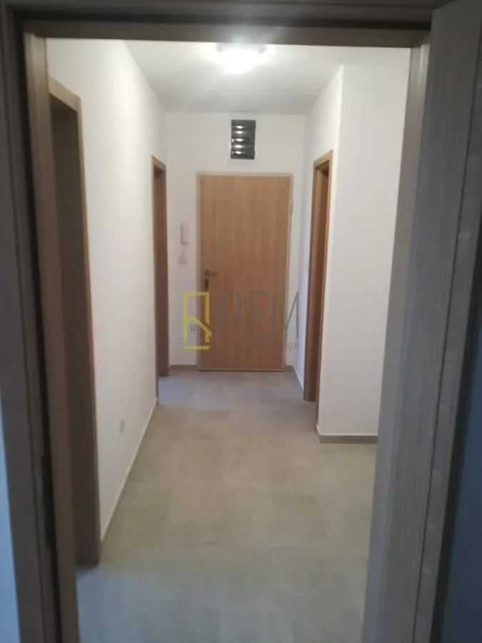Rent, two bedroom apartment, 70m², Stari Aerodrom, Podgorica