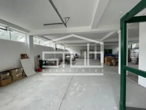 Rent, office space, 600m², Vrčin, Grocka - image 1