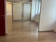 Izdavanje, poslovni prostor, 440m², Stari Grad, Beograd - image 2