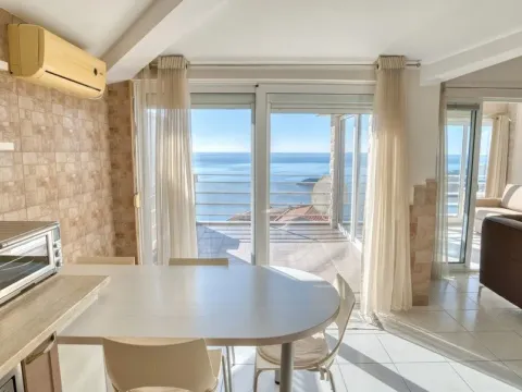 Sale, two bedroom apartment, 75m², Budva, Crna Gora - image 1