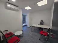 Izdavanje, poslovni prostor, 80m², Centar, Podgorica - image 6