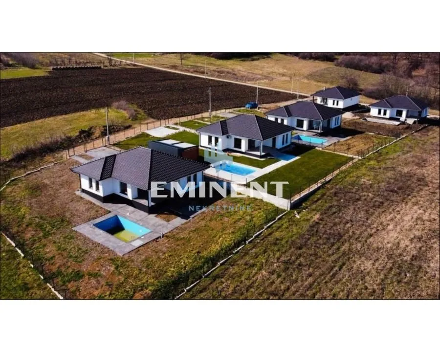 Prodaja, kuća, 136m², Kosmaj, Sopot