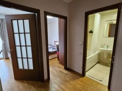 Izdavanje, jednosoban stan, 51m², City Kvart, Podgorica - image 6