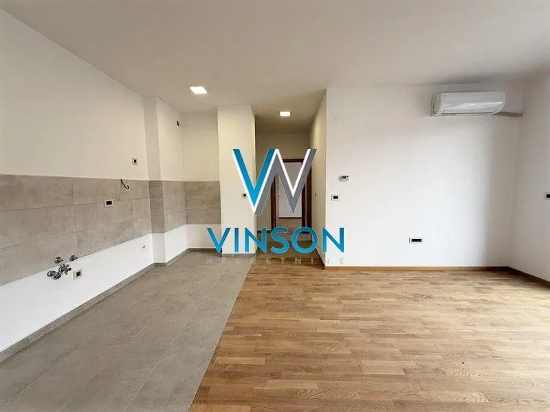 Prodaja, trosoban stan, 78m², Sajam, Novi Sad Sve Podlokacije