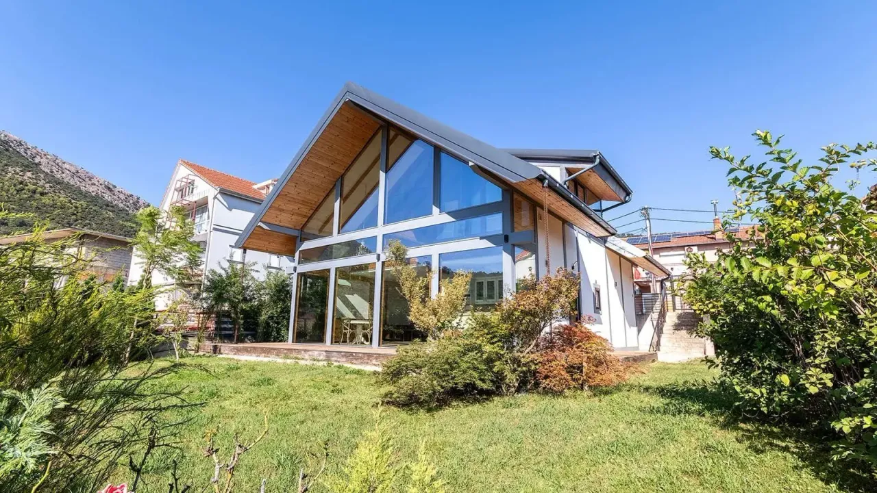 Sale, house, 220m², Mrčevac, Tivat