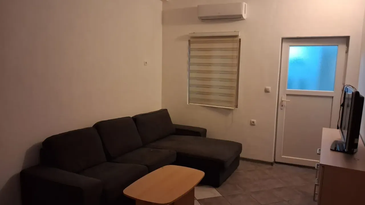 Rent, one bedroom apartment, 40m², Bjeliši, Bar