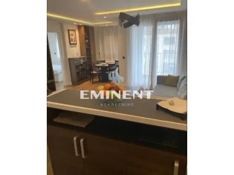 Izdavanje, stan, 56m², Južni Bulevar, Vračar Sve Podlokacije - image 6