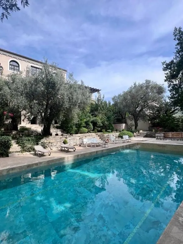 Sale, house, 550m², Reževići, Budva