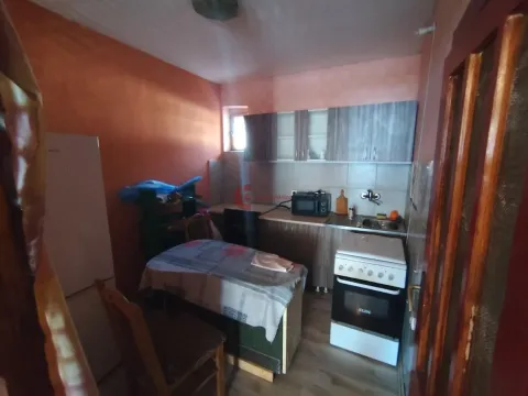 Prodaja, dvosoban stan, 44m², Novo Selo, Subotica - image 6