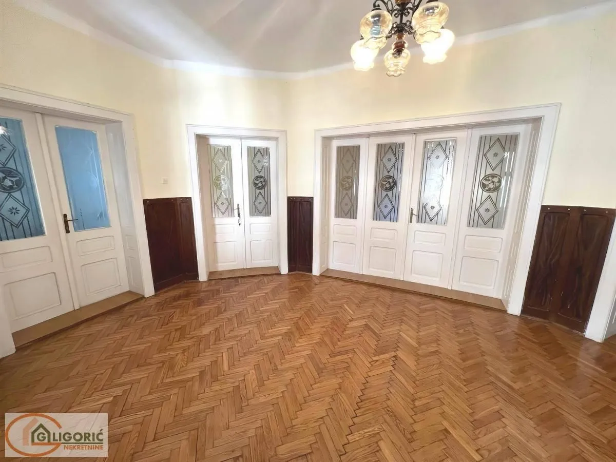 Prodaja, kuća, 354m², Uzdin, Kovačica