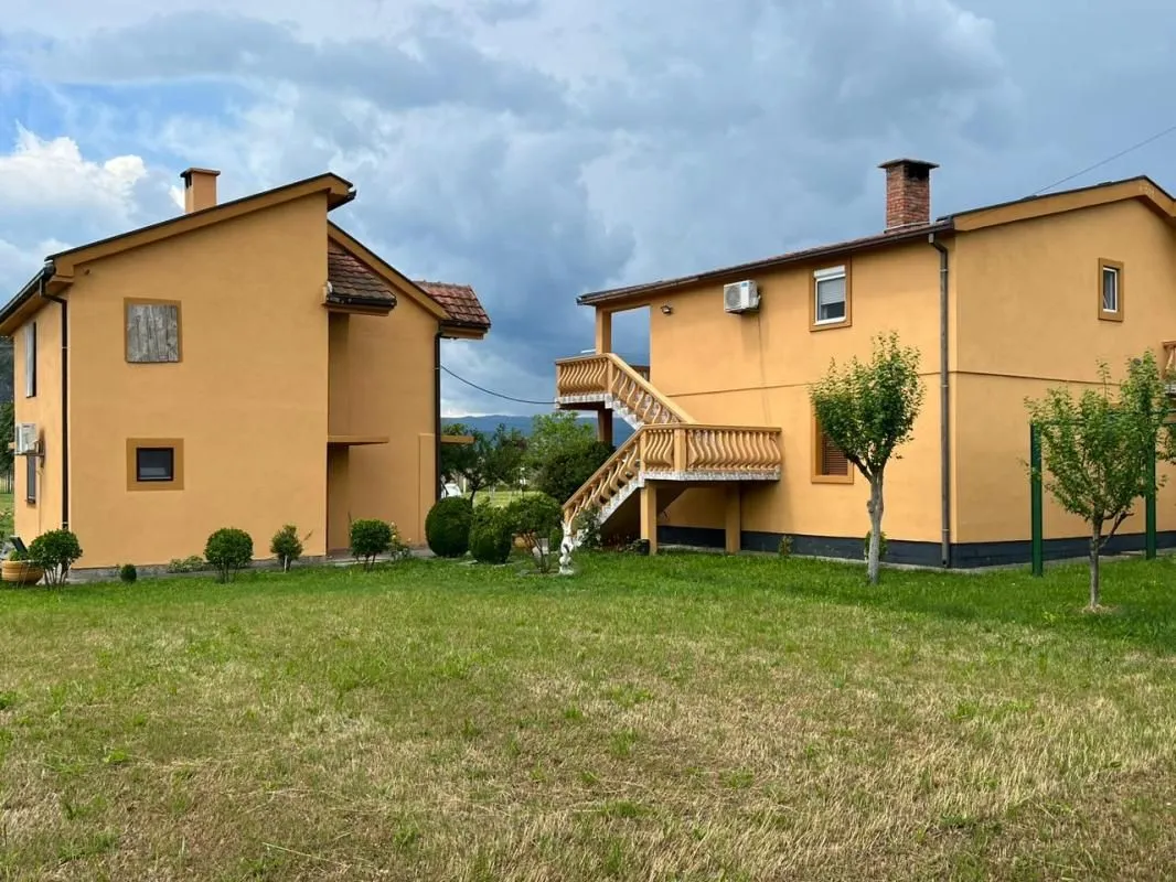 Sale, four bedroom apartment, 290m², Danilovgrad, Crna Gora