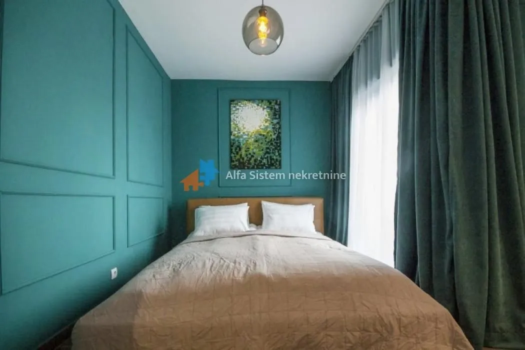 Rent, three bedroom apartment, 92m², Vračar Hram, Vračar Sve Podlokacije